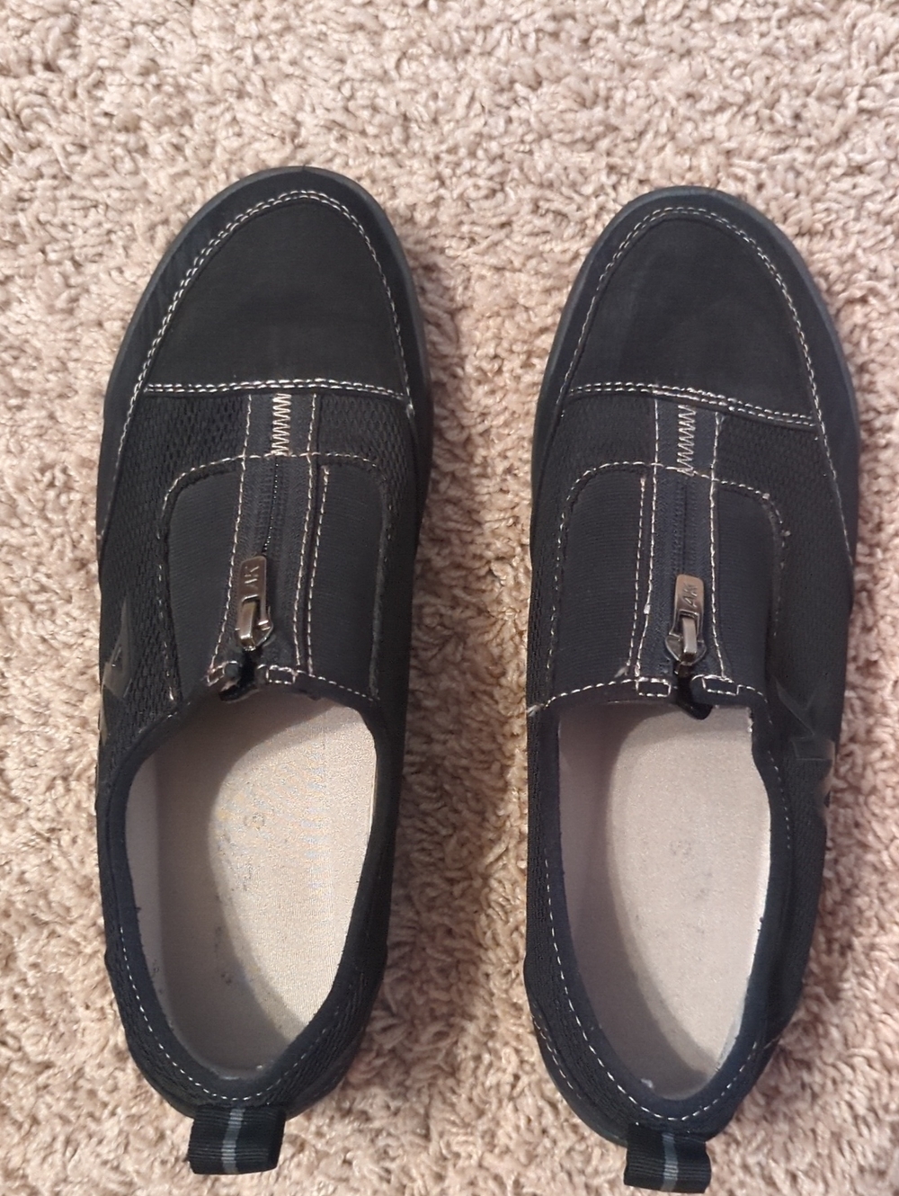Anne Klein Sport Black Slip-On Athletic Shoes with Contrast Stitching - Picture 1 of 3
